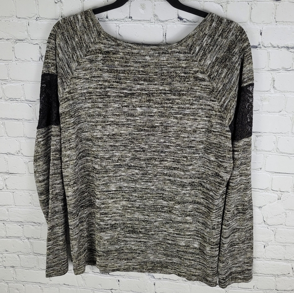 MISS ME | metallic thread floral lace detail long sleeve top - Picture 4 of 7